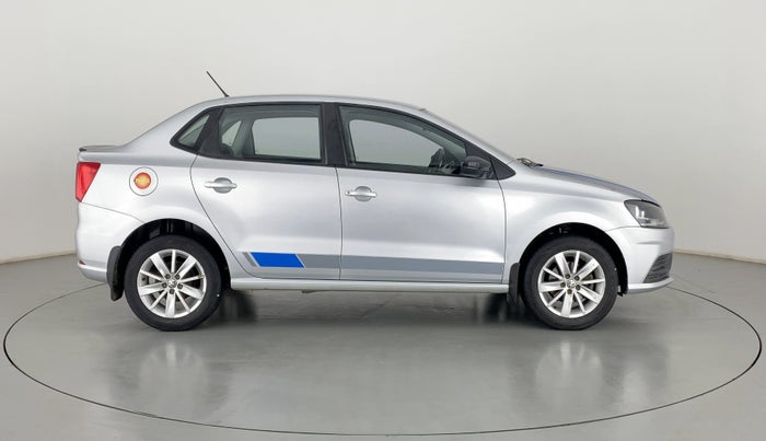 2017 Volkswagen Ameo COMFORTLINE 1.2, Petrol, Manual, 29,333 km, Right Side View