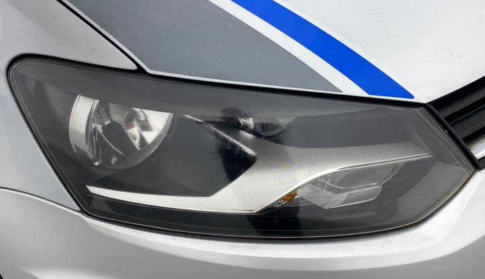 2017 Volkswagen Ameo COMFORTLINE 1.2, Petrol, Manual, 29,333 km, Right headlight - Minor scratches