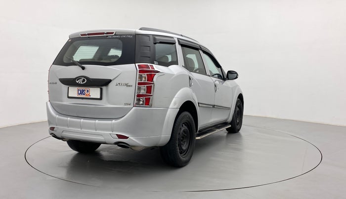 2018 Mahindra XUV500 W4, Diesel, Manual, 1,10,140 km, Right Back Diagonal