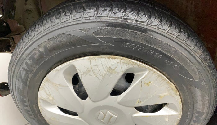 2016 Maruti Celerio VXI AMT, Petrol, Automatic, 58,326 km, Left front tyre - Minor crack