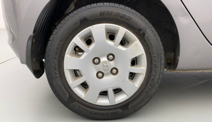 2013 Hyundai i20 MAGNA (O) 1.2, Petrol, Manual, 84,998 km, Right Rear Wheel