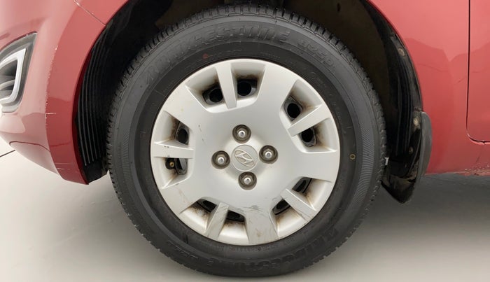 2012 Hyundai i20 MAGNA (O) 1.2, Petrol, Manual, 42,545 km, Left Front Wheel
