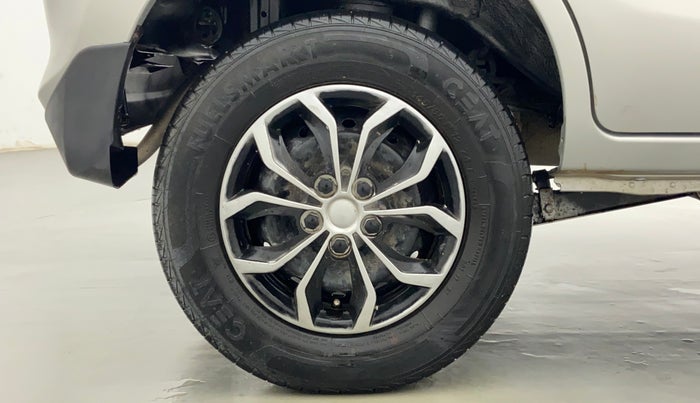 2019 Maruti Alto VXI, Petrol, Manual, 13,299 km, Right Rear Wheel
