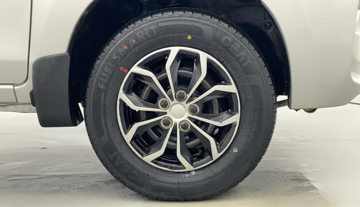 2019 Maruti Alto VXI, Petrol, Manual, 13,299 km, Right Front Wheel