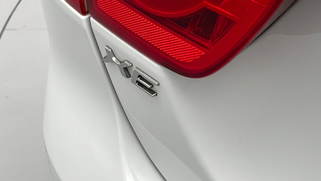 2015 Jaguar XE 20d Prestige, Automatic, 68187 km, Badge (Boot Left Side)