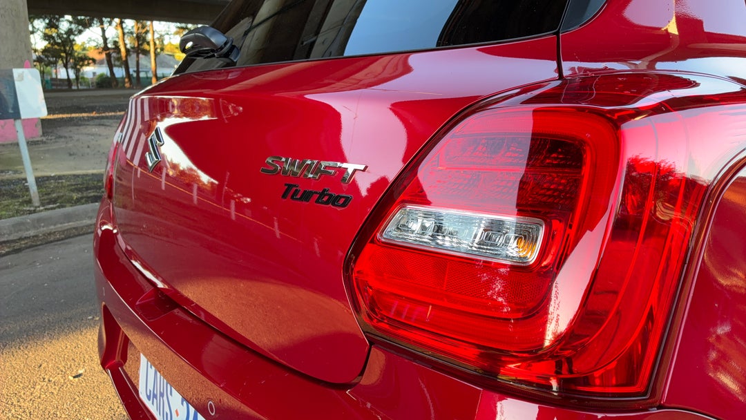 Badge (Boot Right Side)