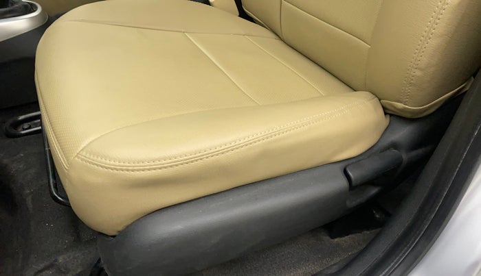 2019 Honda Jazz 1.2L I-VTEC V, Petrol, Manual, 35,794 km, Front left seat (passenger seat) - Folding lever not functional