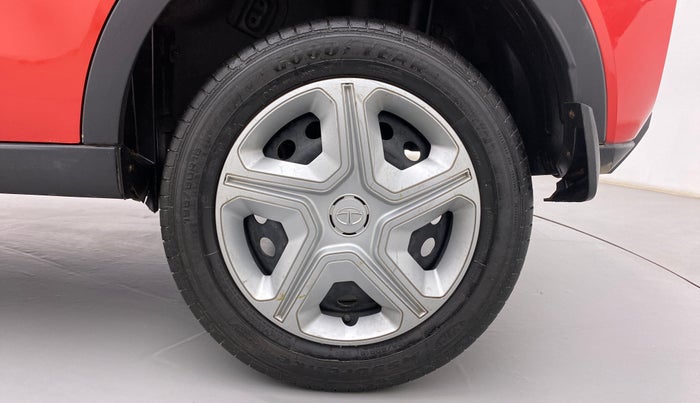 2021 Tata NEXON XM DIESEL, Diesel, Manual, 32,728 km, Left Rear Wheel