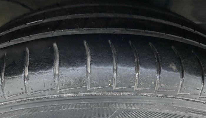 2019 Hyundai NEW SANTRO SPORTZ 1.1, Petrol, Manual, 36,115 km, Left Rear Tyre Tread