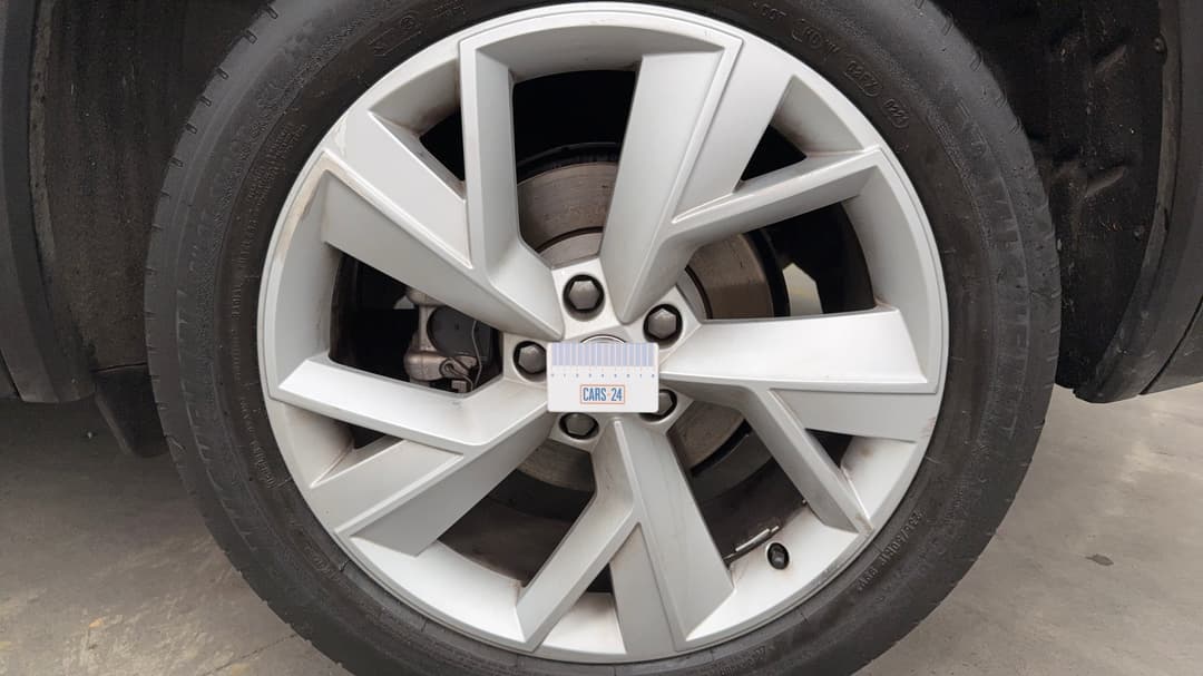 2017 SKODA Kodiaq 132 Tsi (4x4), Automatic, 63827 km, Wheels Rim Rear LHS Scratch