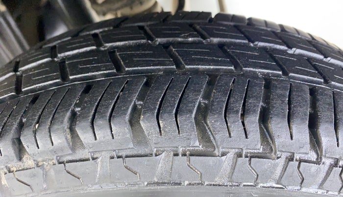 2017 Maruti Alto 800 VXI, Petrol, Manual, 18,565 km, Left Rear Tyre Tread