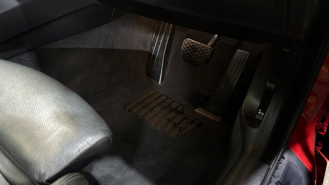 2017 BMW 420i M Sport, Automatic, 76757 km, Pedals and Footmat