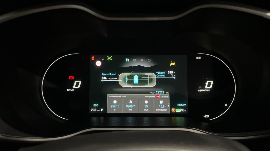 2022 MG ZS EV Essence, Automatic, 29219 km, Odometer View