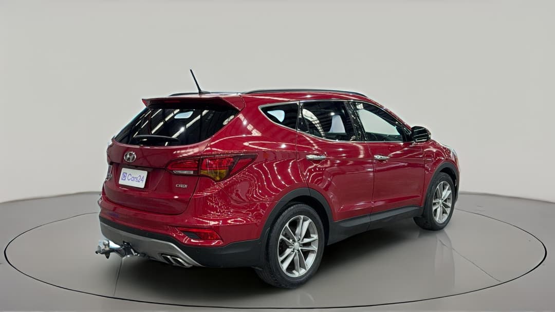 2017 Hyundai Santa Fe Highlander Crdi (4x4), Automatic, 115111 km, Right Back Diagonal (45- Degree) View