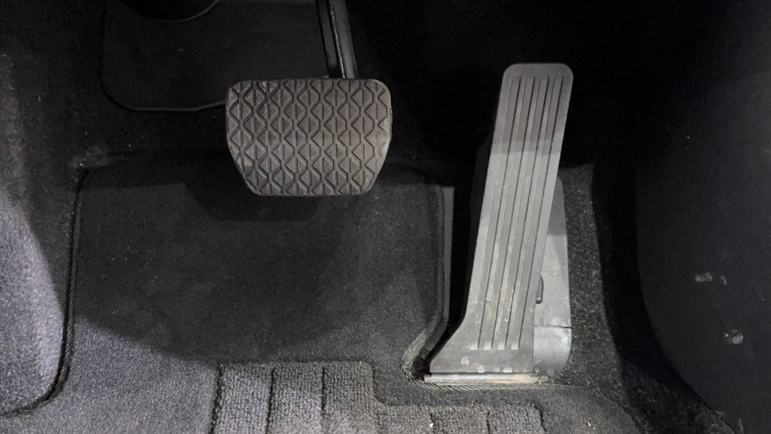 Pedals and Footmat