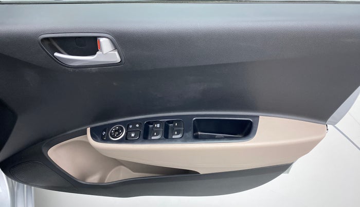2018 Hyundai Grand i10 SPORTZ O 1.2, Petrol, Manual, 46,431 km, Driver Side Door Panels Control