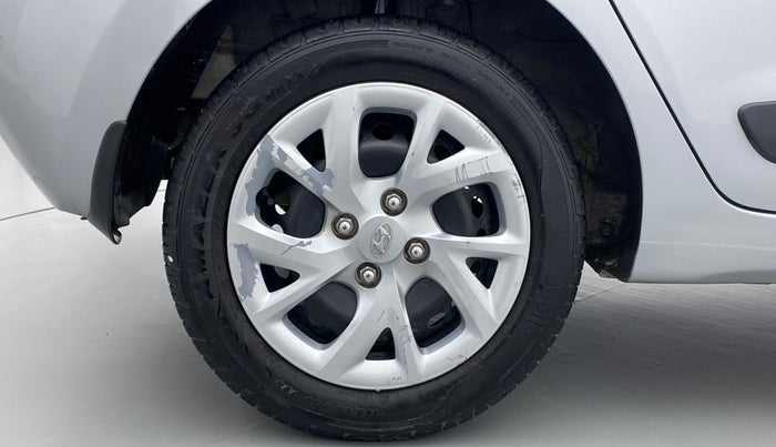 2018 Hyundai Grand i10 SPORTZ O 1.2, Petrol, Manual, 46,431 km, Right Rear Wheel