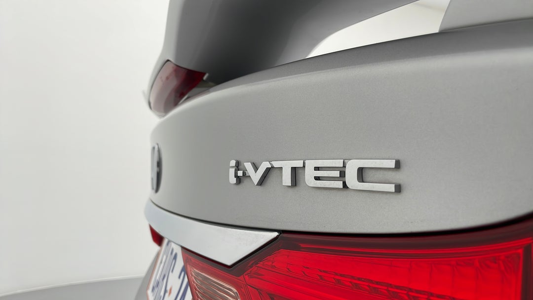 Badge (Boot Right Side)