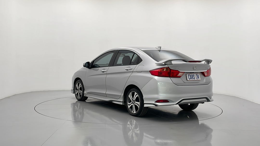 Left Back Diagonal (45- Degree) View