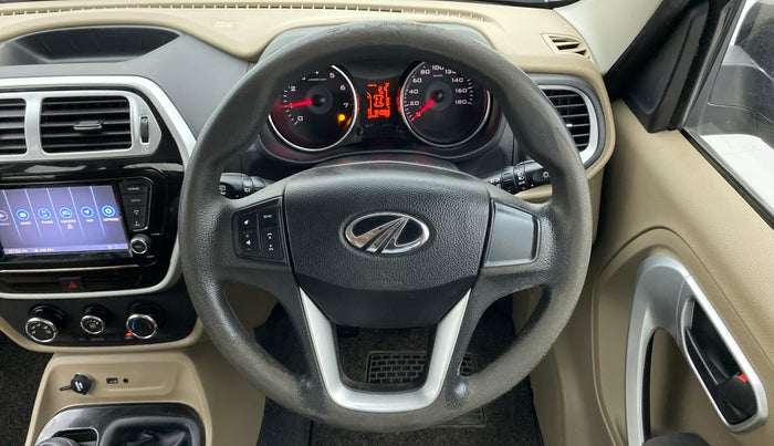 2018 Mahindra TUV300 T10, Diesel, Manual, 94,093 km, Steering Wheel Close Up