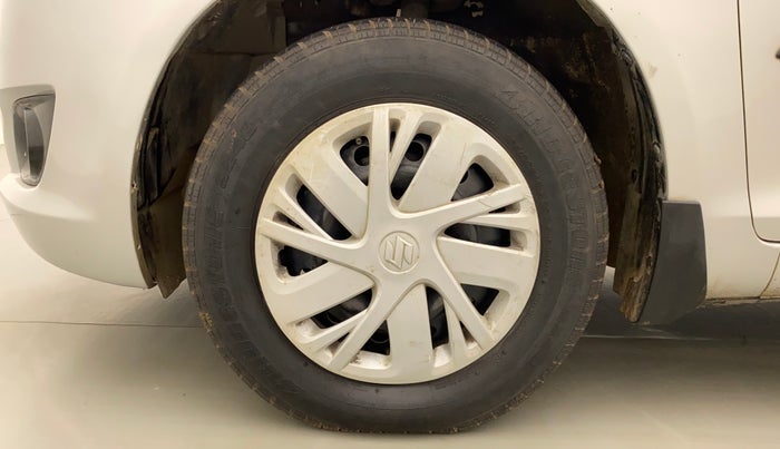 2014 Maruti Swift VXI, Petrol, Manual, 86,855 km, Left Front Wheel