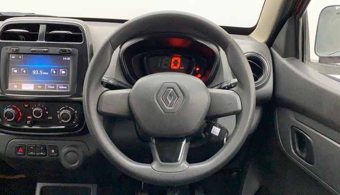 2015 Renault Kwid RXT 0.8, Petrol, Manual, 90,079 km, Steering Wheel Close Up