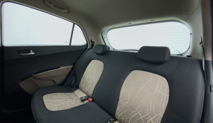 2013 Hyundai Grand i10 ASTA 1.2 KAPPA VTVT OPT, Petrol, Manual, 60,013 km, Right Side Rear Door Cabin