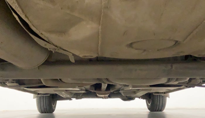 2016 Volkswagen Vento HIGHLINE PETROL, Petrol, Manual, 62,549 km, Rear Underbody