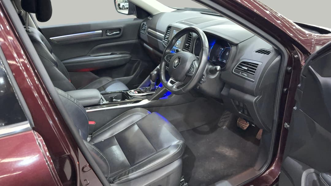 2023 Renault Koleos Zen (4x2), Automatic, 50026 km, Right Side Front Door Cabin View