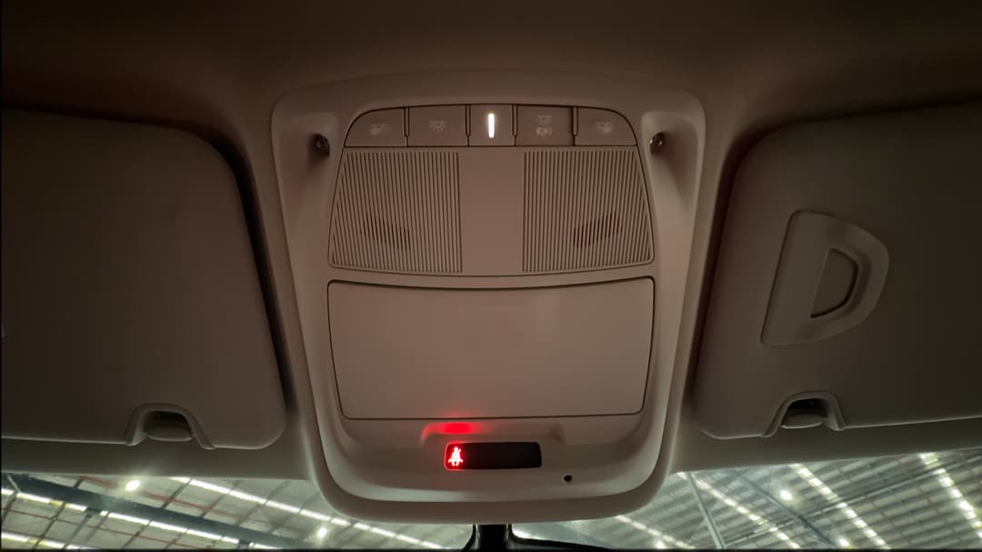 2023 Renault Koleos Zen (4x2), Automatic, 50026 km, On-Roof Controls/Sunglass holder