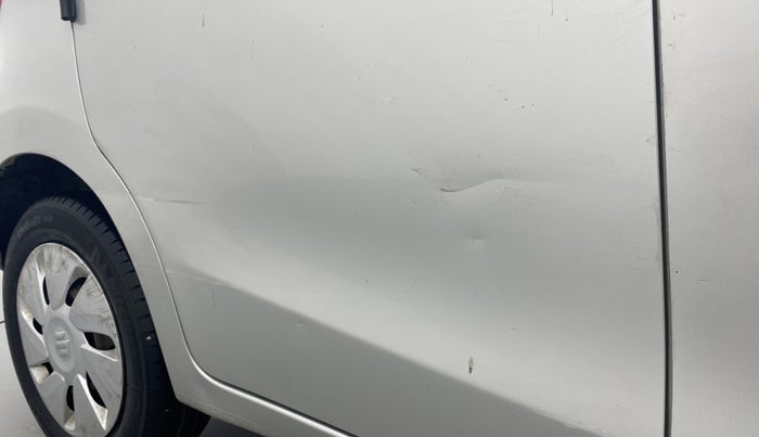 2014 Maruti Celerio VXI d, Petrol, Manual, 90,008 km, Right rear door - Slightly dented