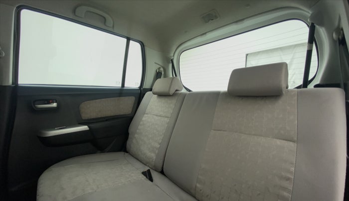2016 Maruti Wagon R 1.0 VXI AMT, Petrol, Automatic, 48,397 km, Right Side Rear Door Cabin