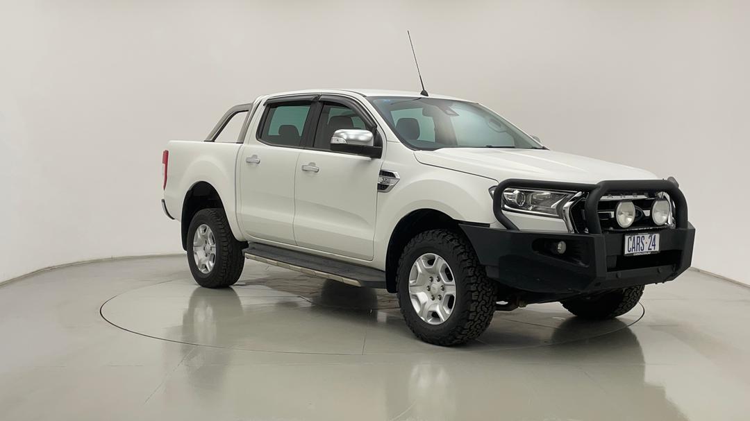 2016 Ford Ranger Xlt 3.2 (4x4), Automatic, 120655 km, Right Front Diagonal (45- Degree) View
