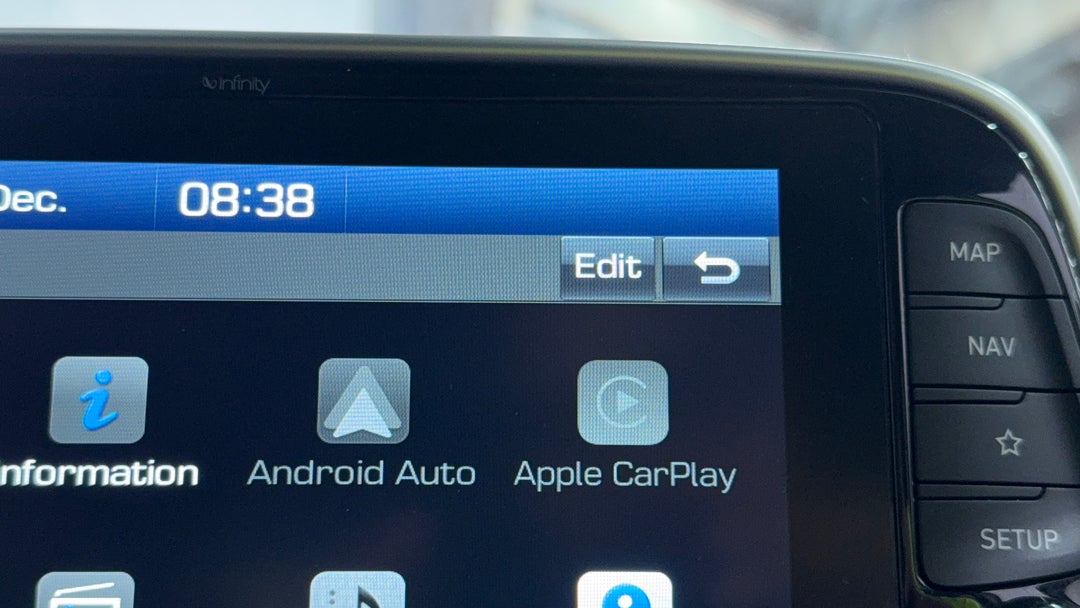 Android/Apple Car Play
