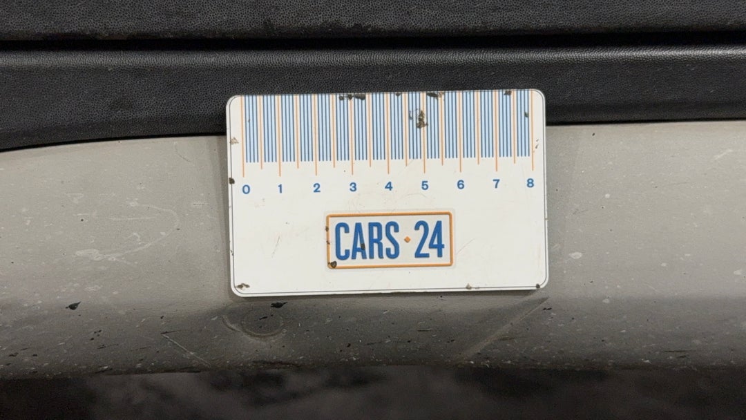 Mud guard Front LHS Broken