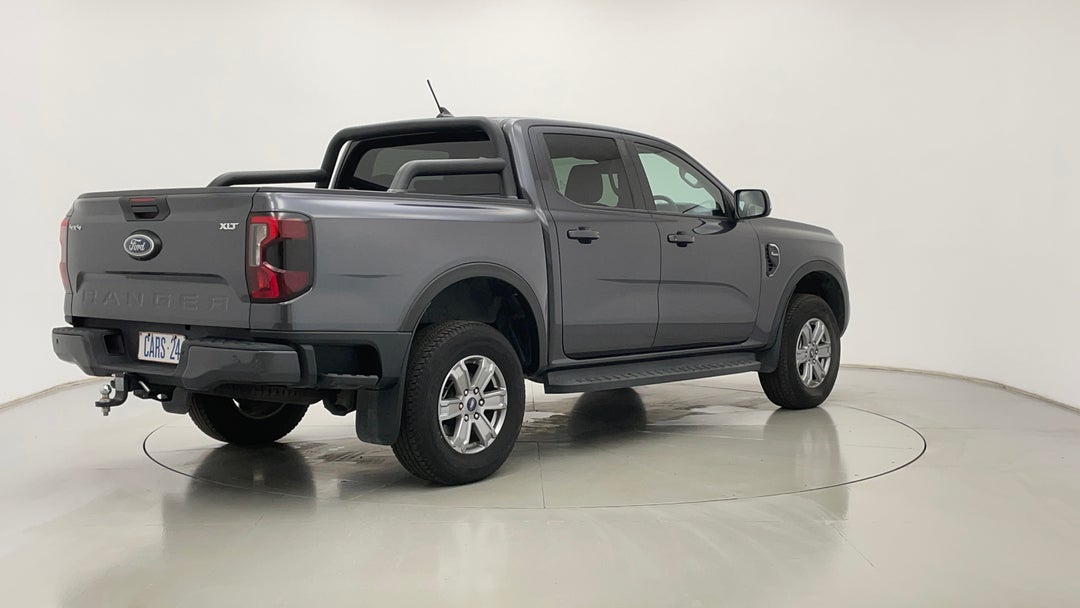 2022 Ford Ranger Xlt 2.0 (4x4), Automatic, 30202 km, Right Back Diagonal (45- Degree) View