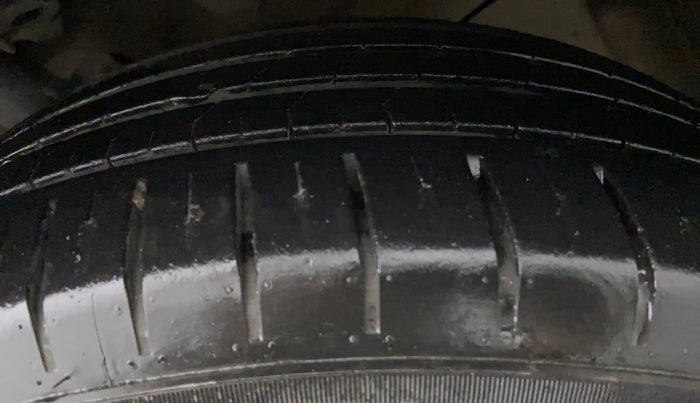 2019 Maruti Baleno ALPHA CVT PETROL 1.2, Petrol, Automatic, 32,351 km, Left Rear Tyre Tread