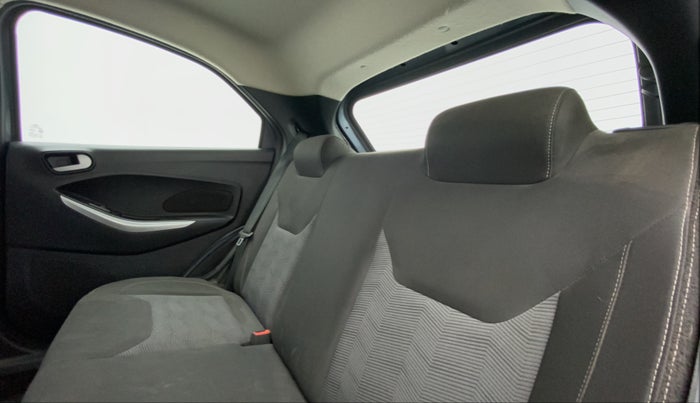 2016 Ford New Figo 1.5 TITANIUM +, Diesel, Manual, 91,562 km, Right Side Rear Door Cabin