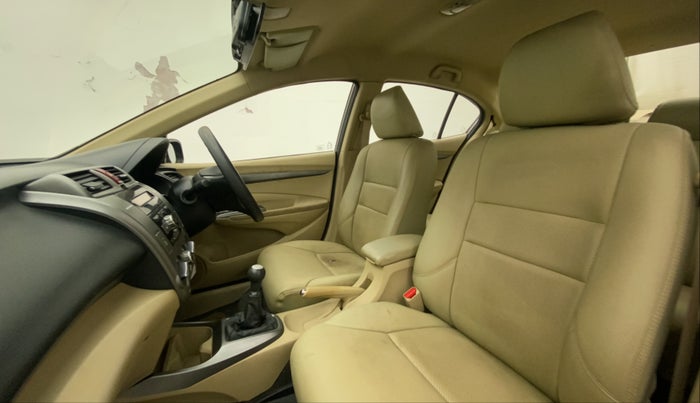 2012 Honda City 1.5L I-VTEC V MT, CNG, Manual, 49,260 km, Right Side Front Door Cabin