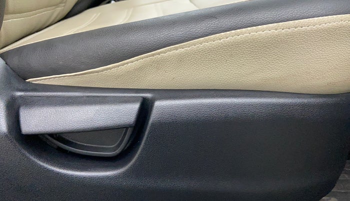 2018 Hyundai NEW SANTRO 1.1 SPORTS AMT, Petrol, Automatic, 7,307 km, Driver Side Adjustment Panel