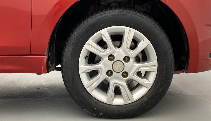 2018 Tata Tiago XZ 1.05 REVOTORQ, Diesel, Manual, 67,271 km, Right Front Wheel