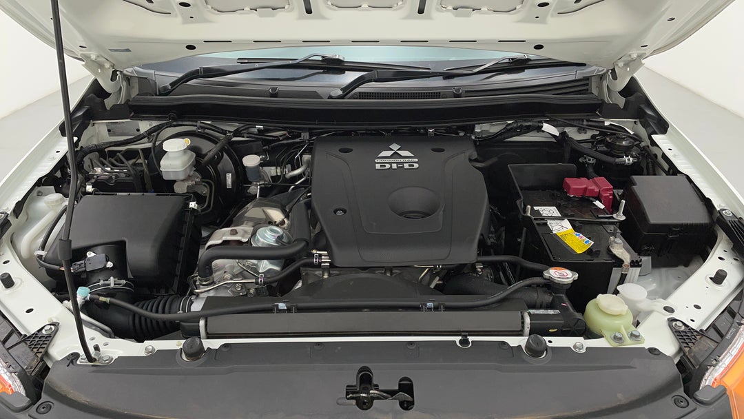 Open Bonnet (Engine)