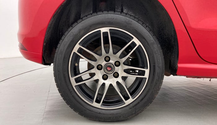 2018 Volkswagen Polo COMFORTLINE 1.0 PETROL, Petrol, Manual, 21,897 km, Right Rear Wheel