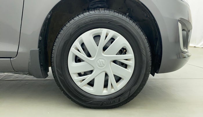 2015 Maruti Swift VDI ABS, Diesel, Manual, 94,015 km, Right Front Tyre