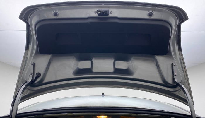 2014 Volkswagen Vento HIGHLINE DIESEL, Diesel, Manual, 89,558 km, Boot Door Open