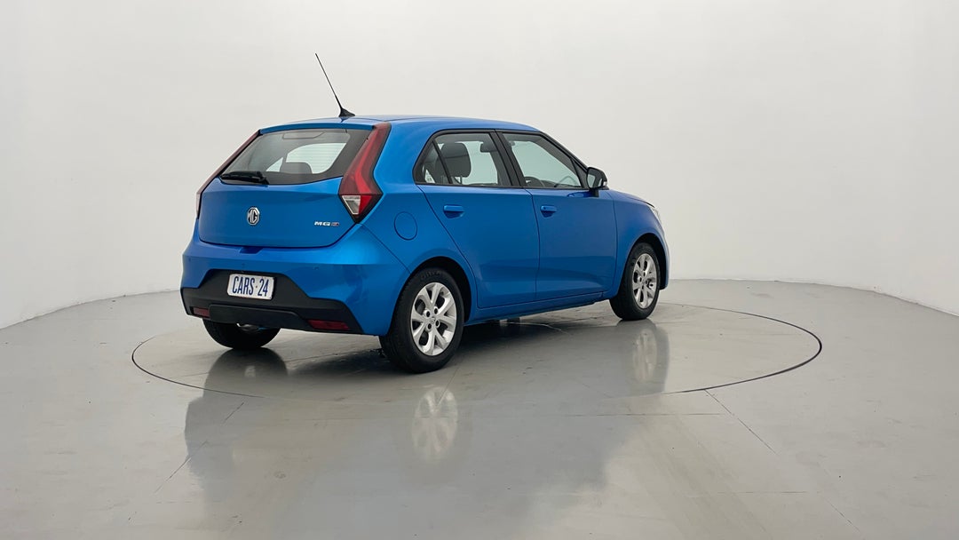 Right Back Diagonal (45- Degree) View