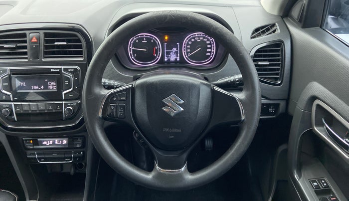 2016 Maruti Vitara Brezza ZDI, Diesel, Manual, 71,220 km, Steering Wheel Close Up