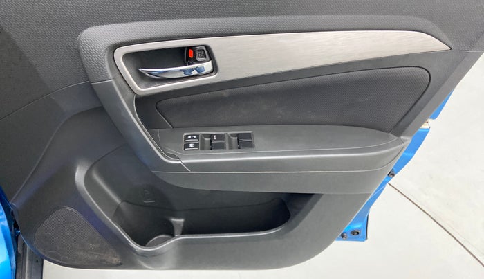 2016 Maruti Vitara Brezza ZDI, Diesel, Manual, 71,220 km, Driver Side Door Panels Control
