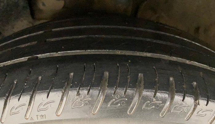 2019 Hyundai VENUE SX PLUS 1.0 TURBO DCT, Petrol, Automatic, 40,512 km, Left Front Tyre Tread