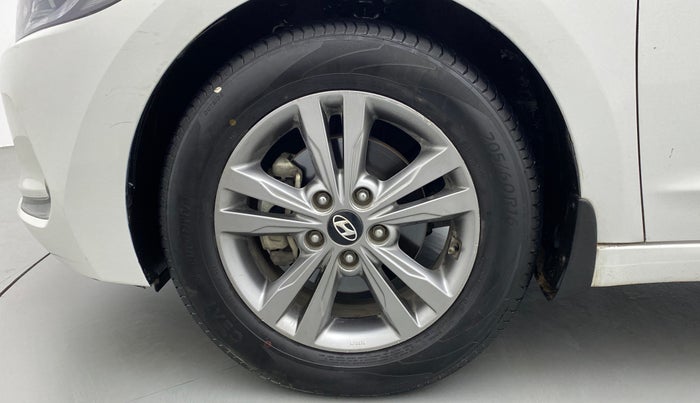 2017 Hyundai New Elantra 2.0 SX(O) AT PETROL, Petrol, Automatic, 69,854 km, Left Front Wheel